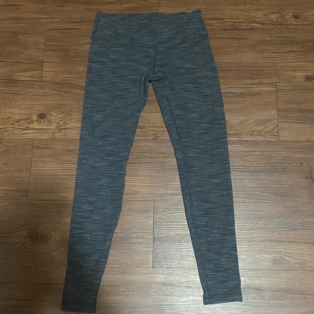 Lululemon align legging in heathered black size 8